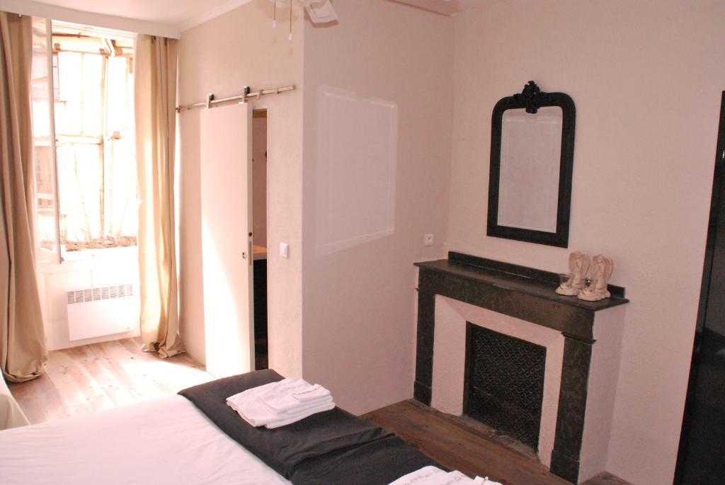 La Maison Au Puits Cordes Sur Ciel Δωμάτιο φωτογραφία